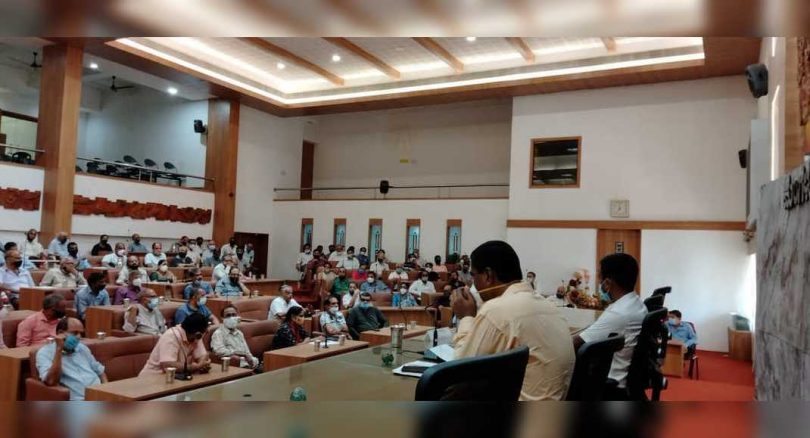 'Build a compost unit in place in 3 months'