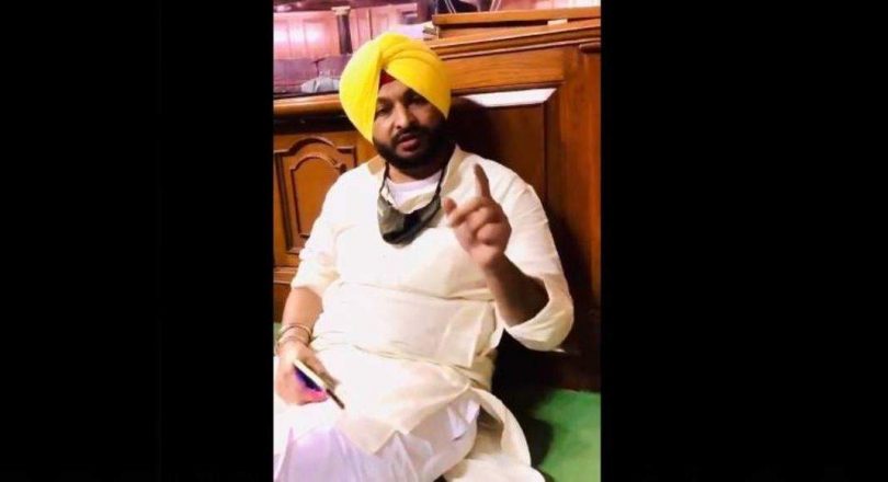Ravneet Singh Bittu Protests in Parliament on Agricultural Law