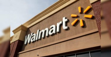Walmart to pay for college, book fees for full and part-time staff