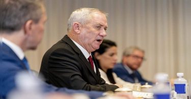 Israeli Defense Minister to share initial findings at NSO with France