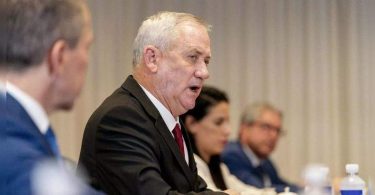 Israeli Minister Benny Gantz to discuss the Pegasus scandal in a French visit