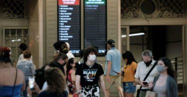 The US Homeland security department imposes employee mask mandates