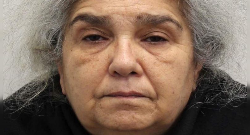 Women are convicted of exchanging gems for gravel in London Heist