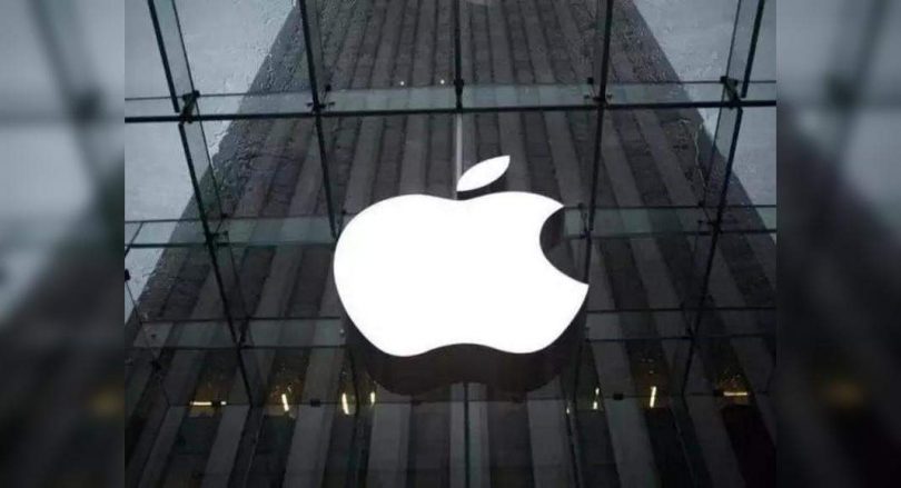 Apple can add fingerprint scanners that are lacking in display and id face on the iPhone