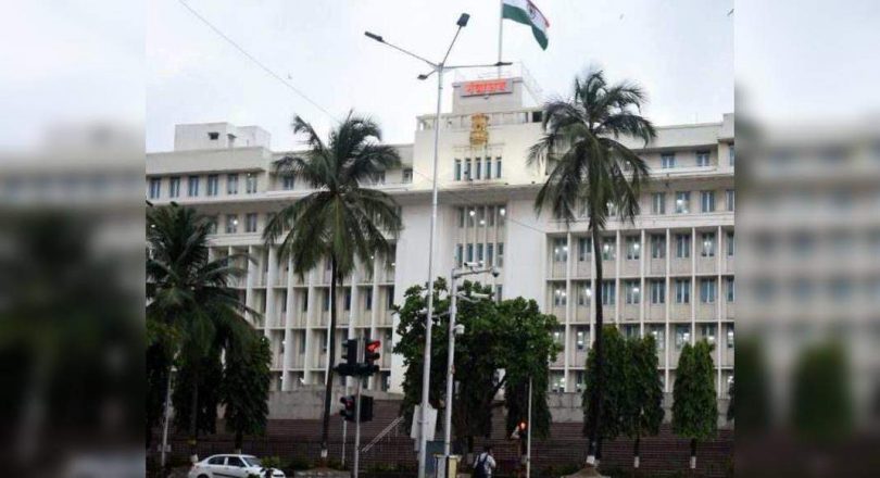 Maha looses the sidewalk in the recruitment process