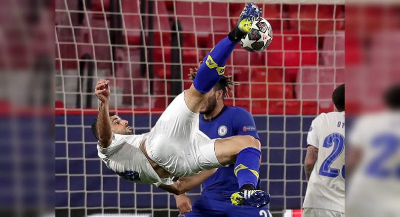 Porto's Taremi Beat Insigne and Roofe to UEFA Goal of the Season Award