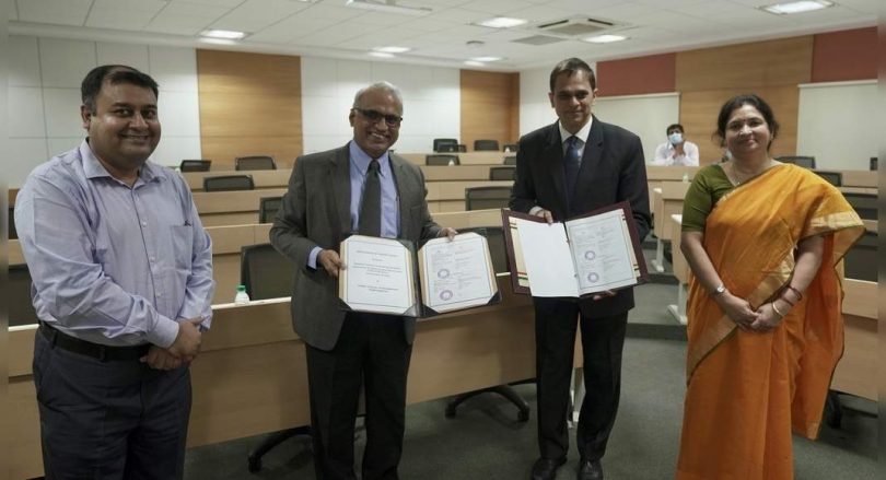 IIM-Vizag signed the MoU with NCGG for collaborative academic programs and research