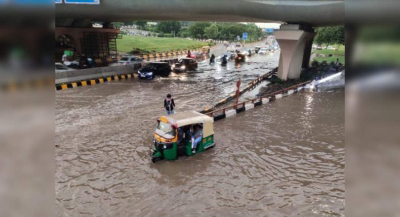 Heavy rain dropped Mercury in Delhi