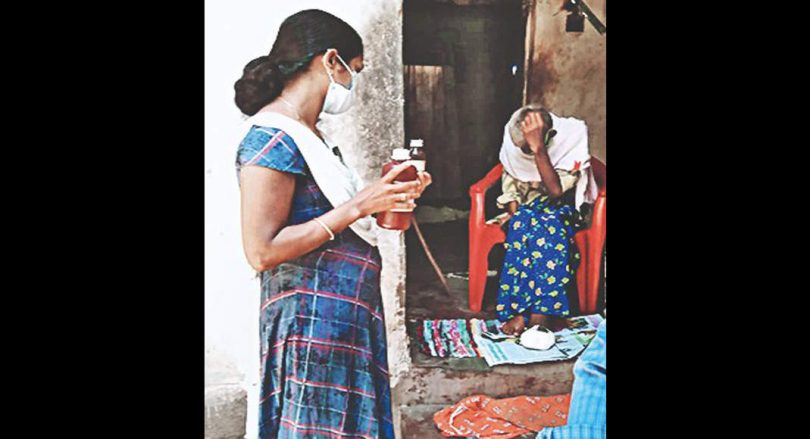 Thiruvananthapuram: Police Kovalam came to save people who were sick