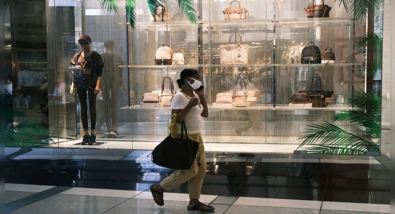 After fading, the sale of masks began to rebound