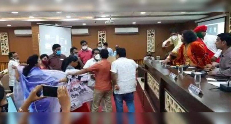 Bed Islam in CMC General Body Meeting