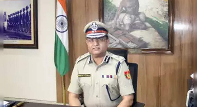 Pull Rakesh Asthana as the top police: Delhi Assembly