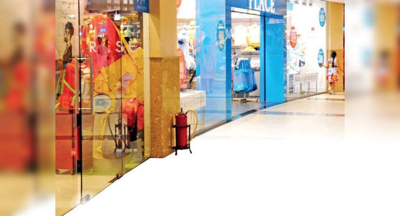 Covid: Maharashtra to open a mall; Curbs subsided in 25 districts