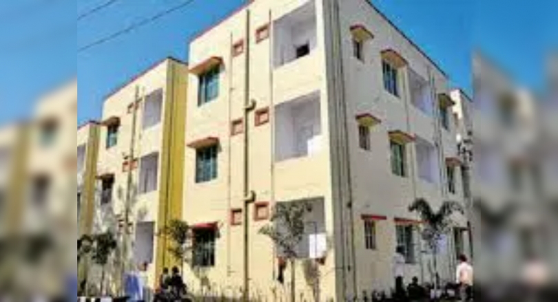 Noida Admin sticks to RS 344-CR Flats, Villa