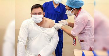 Tejashwi Yadav, Tej Pratap Take Sputnik Dosage