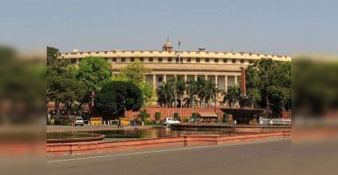 Opposition protests interfere with another day of the process of Sabha