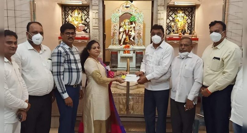 Couples jump over birthday celebrations for hit floods