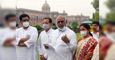 The government is responsible for the disruption of the parliamentary process, it must discuss the issue of Pegasus: Congress