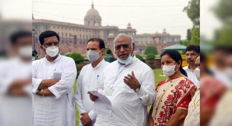 The government is responsible for the disruption of the parliamentary process, it must discuss the issue of Pegasus: Congress