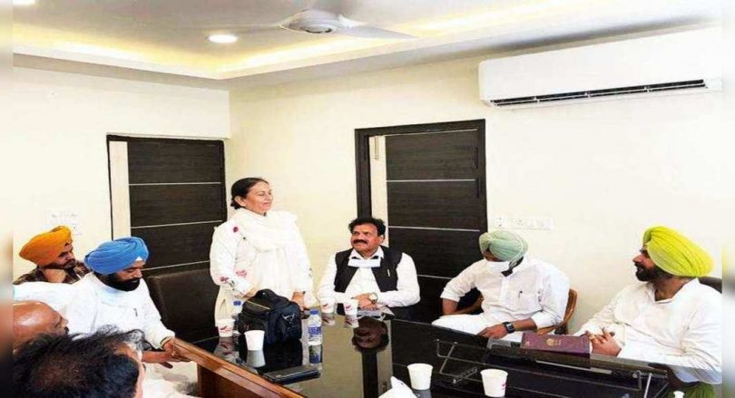 Leader Dalit Congress Meet Navjot Singh Sidhu