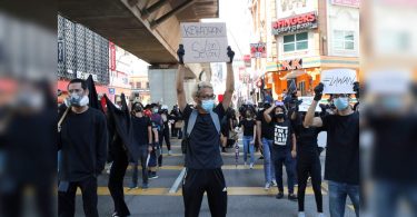 Malaysian youth asked PM to stop as a pandemic deteriorating