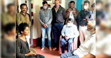 K'taka girl missed the test opportunity for fees; Min reaches out