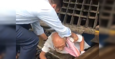 Kalyan: Drivers stop the train time, save the life of the elderly man across traces