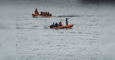 Water War: TRS, Congress for protests in parliament