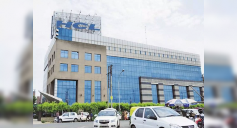 Q1 HCL Tech's net profit rose 9.9% to RS 3,214 Crore