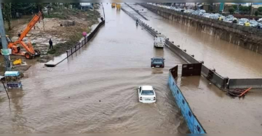 3 dead in building collapsed in the middle of rain at GGM