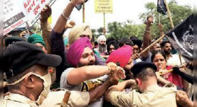 Sector 48 Fallout Protest: Chandigarh Bans Tractor-Trolleys in Rally