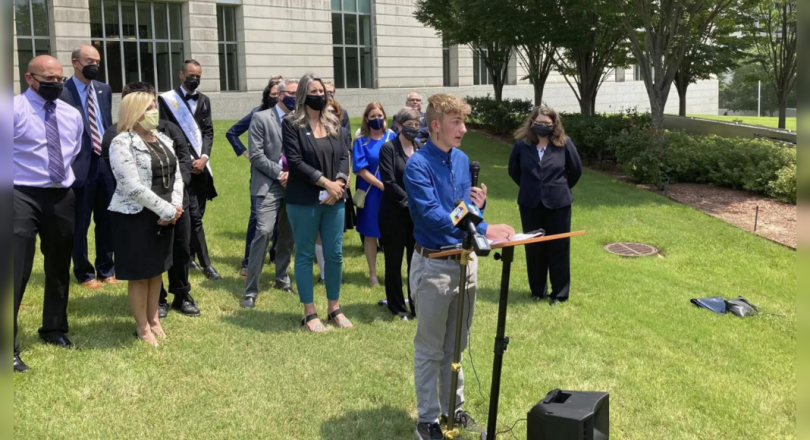 Federal Judges Blocked the Prohibition of Trans Arkansas Youth Treatment
