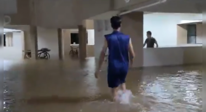 The Ulhas River violates the danger in Badlapur