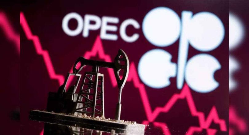 Oil and Dollar: Why UAA risks a decline with OPEC +