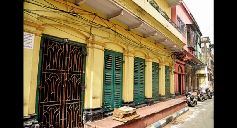 Robbed, stabbed at the North Kolkata house, accused a woman