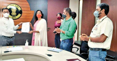 Surti, the first trans woman to be recognized by the Gujarat government, received an identity certificate