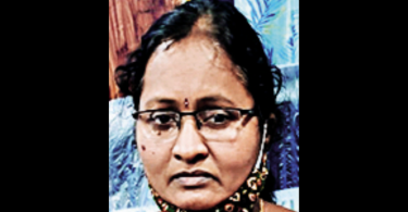 Telangana: Tahsildar caught taking RS 2 Lakh Suug