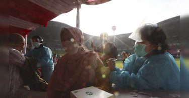 Indonesia will impose a 'emergency' sidewalk for the battle of a virus surge