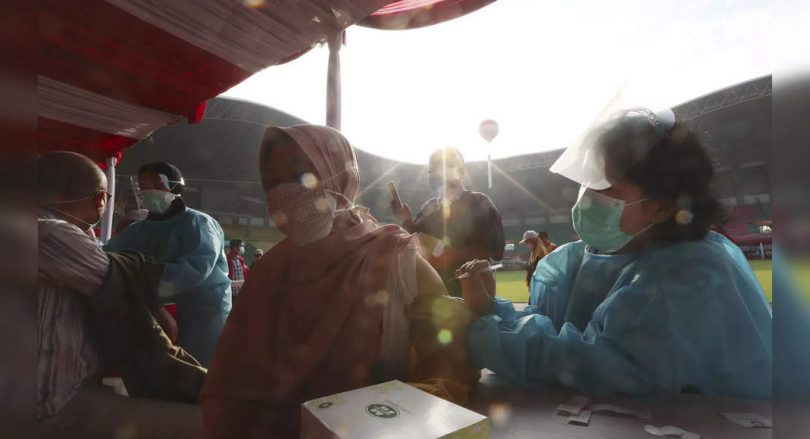 Indonesia will impose a 'emergency' sidewalk for the battle of a virus surge