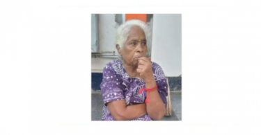 Admin career trying to help track women's cloth