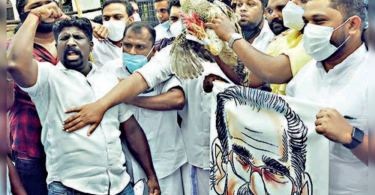 Kerala CM Pinarayi Vijayan supports Ak Saseendran, raises the police instead