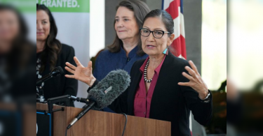 Interior Secretary Visits New Public Lands HQ in Colorado