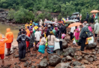 13 body recovered from two landslide sites