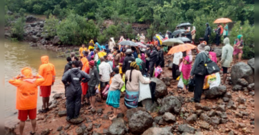 13 body recovered from two landslide sites