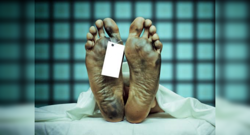 4 die because the construction elevator collapses in Worli