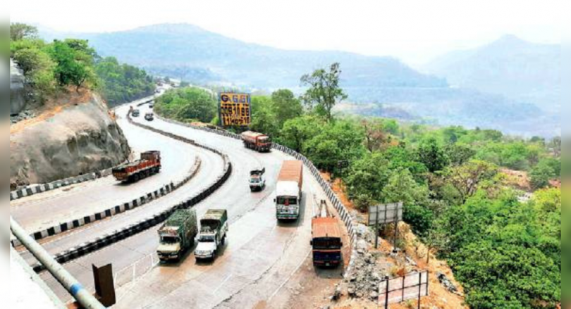 Vehicle 3L FLOUT Pune-Mum E-Way Speed Limit in 1 Year