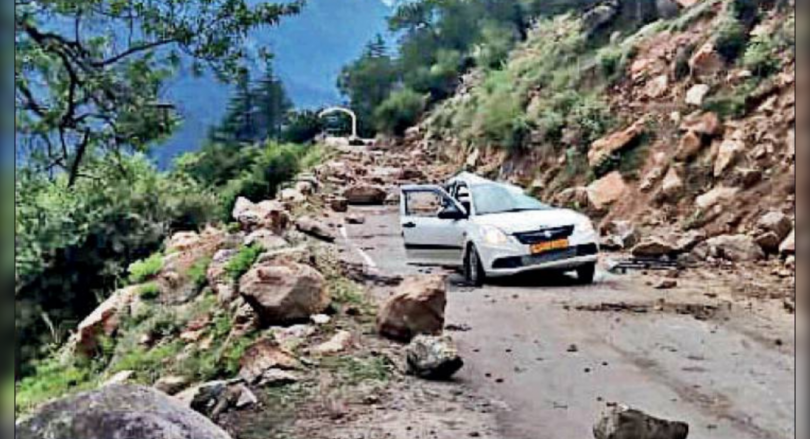 3 Sikar Families, Jaipur Doctor Killed on HP Longlide