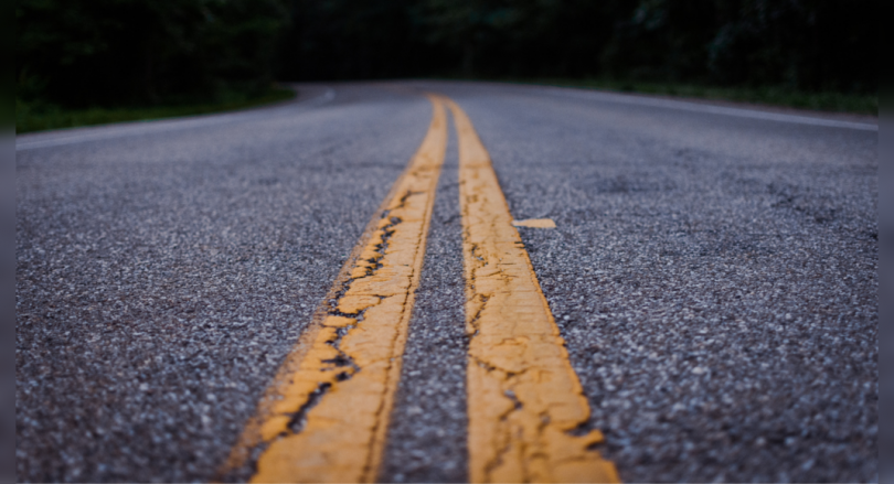 Kalyan: Gandhari Bridge develops cracks, closed for traffic