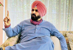 Navjot Singh Sidhu Meeting Chair 4 Hours in Chandigarh