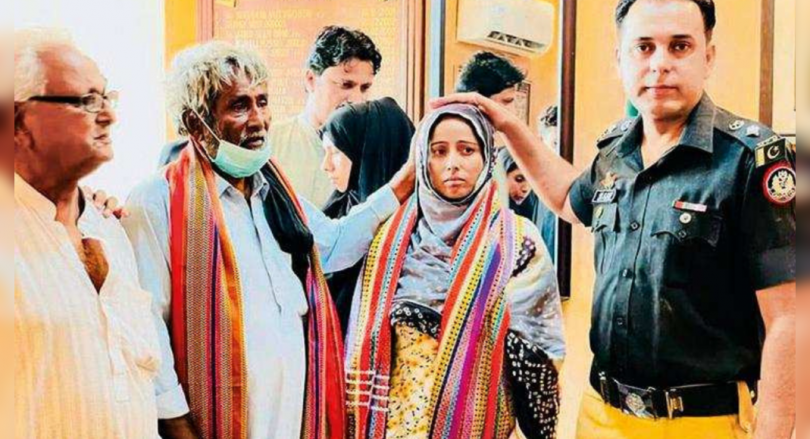 In Pakistan, Hindu girls were saved by the police, now with parents